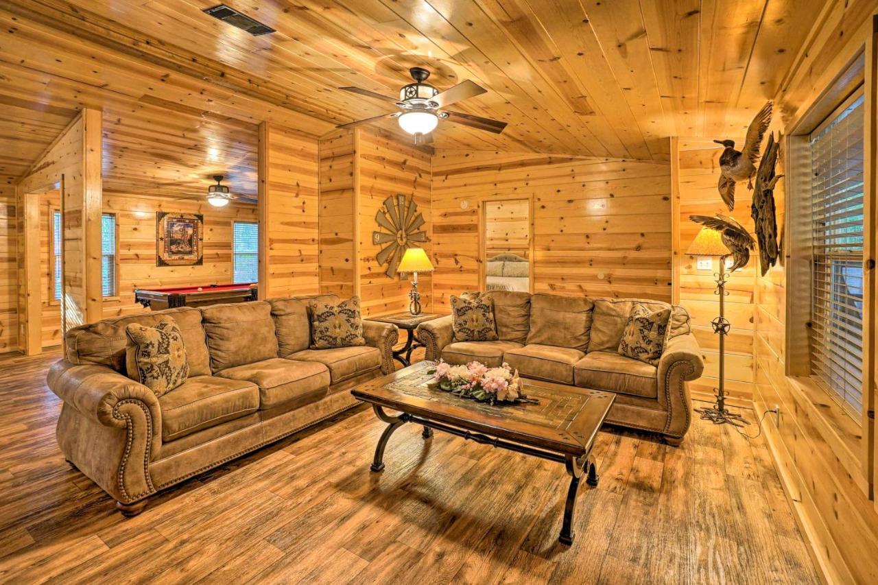 Villa Broken Bow Oasis Hot Tub, Fire Pit And Patio Exterior foto