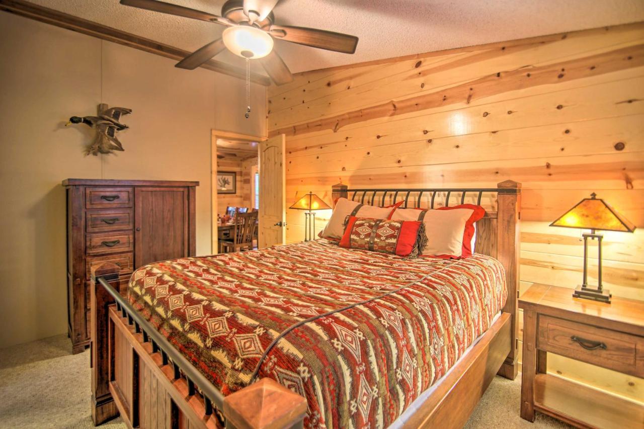 Villa Broken Bow Oasis Hot Tub, Fire Pit And Patio Exterior foto